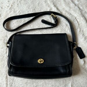 Vintage 90’s Coach Rambler Crossbody Leather Bag